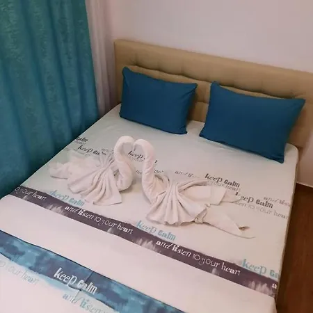 Loft Studio - Mamaia Summerland